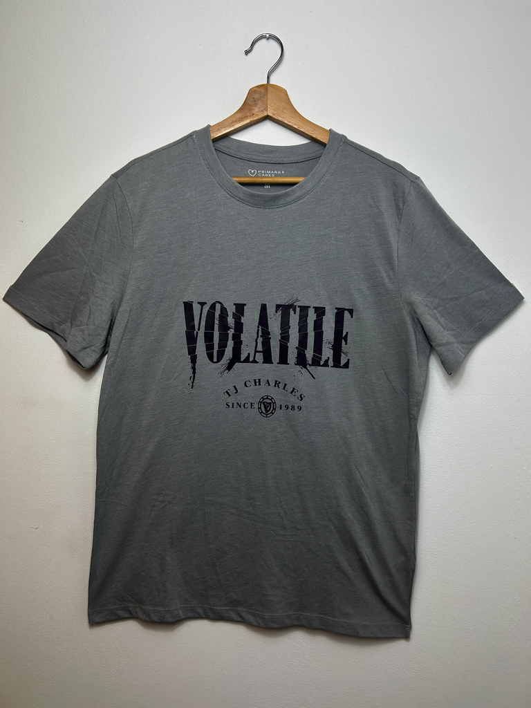 Camiseta de TJ Charles Gris